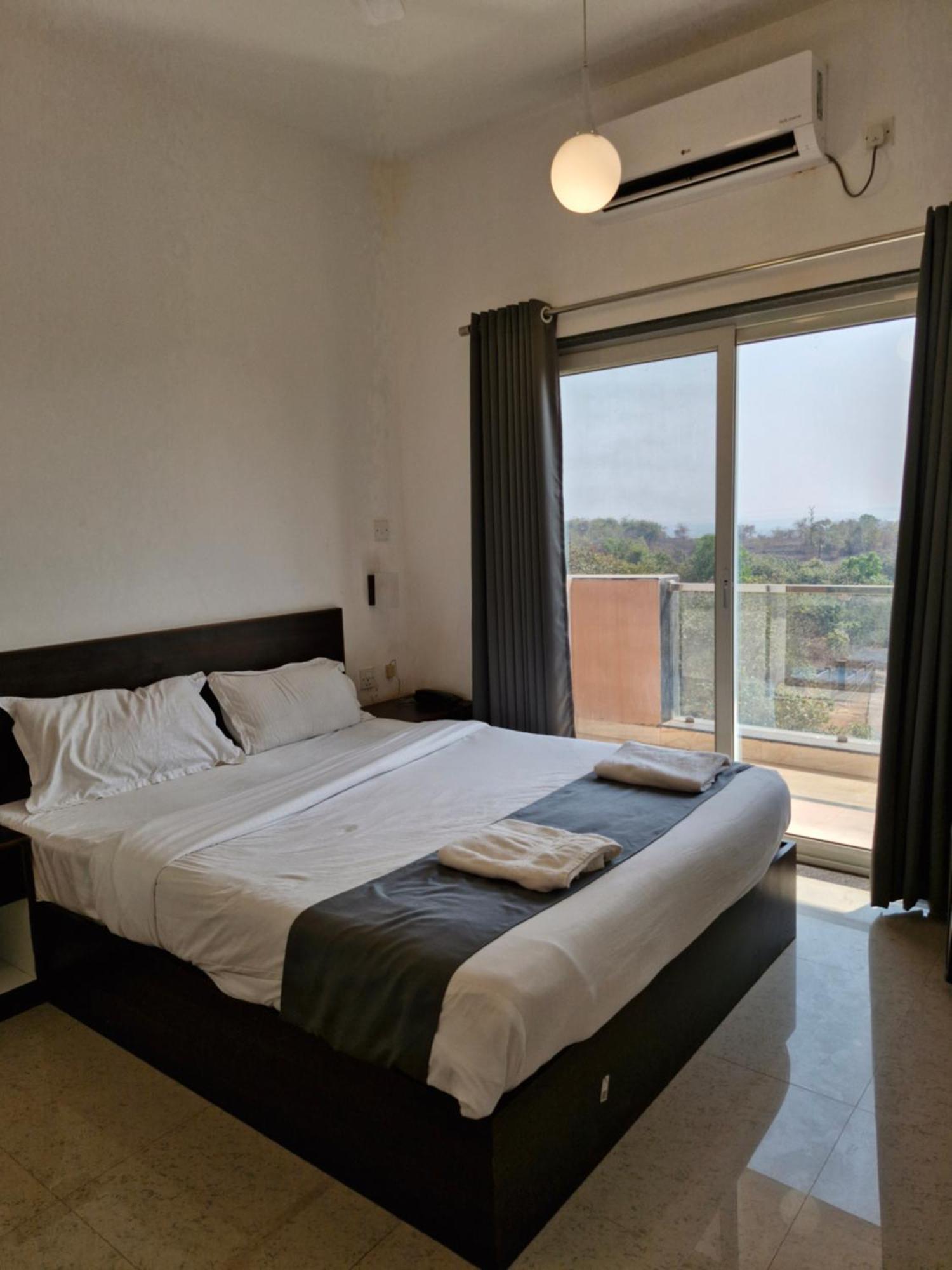 Hotel Rsa Residency Pernem المظهر الخارجي الصورة